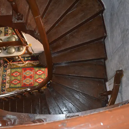 Casa de hóspedes Bonjour 2*