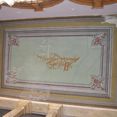 Casa de hóspedes Bonjour 2*