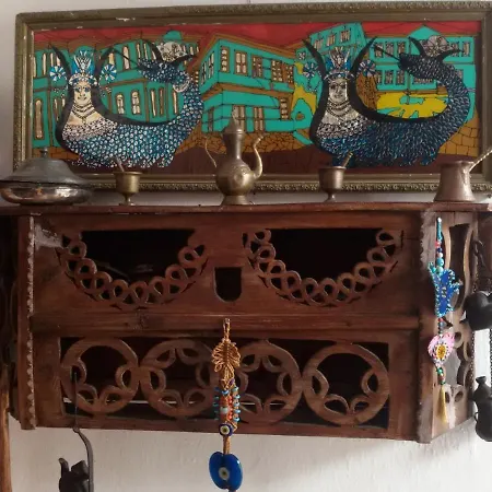 Casa de hóspedes Bonjour 2*